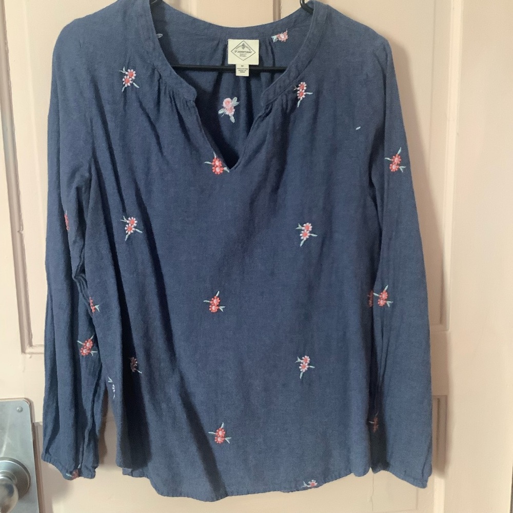 Women’s 100% Cotton Blouse-Size Medium-St John’s Bay